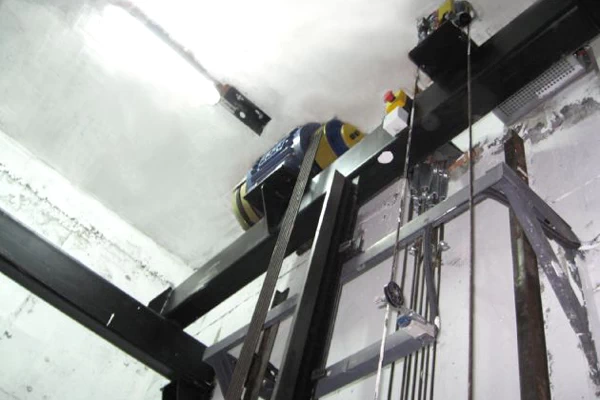 Makine Dairesiz Asansör